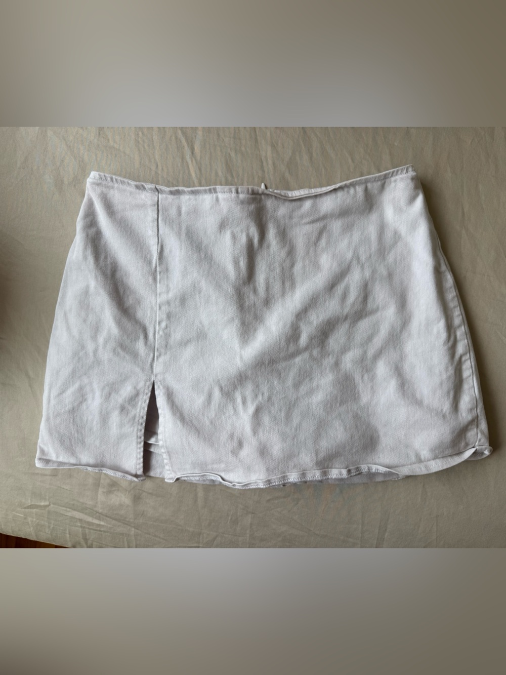 La Hearts White Mini Skort